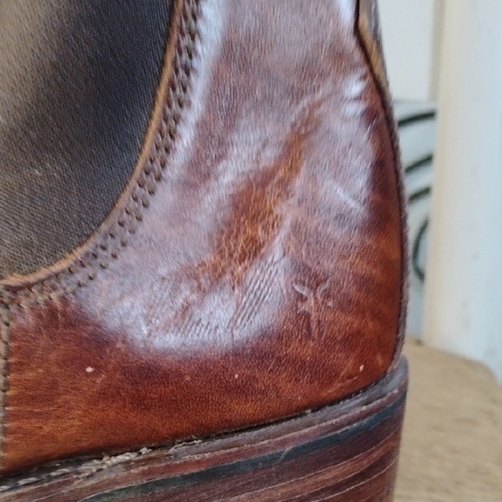 Frye Sabrina Chelsea Leather Ankle Boots - Picture 4 of 15
